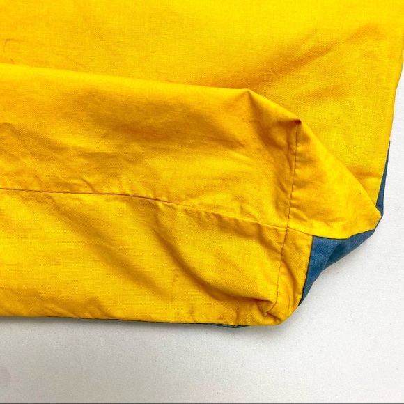 Pier Giorgio Italian Retro Bag. Denim Blue, Yellow, and Aqua. Zipper Pocket. - Picture 7 of 10